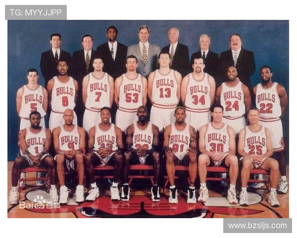 德甲球队签名球衣：球迷们如何获取心仪球员的签名球衣？