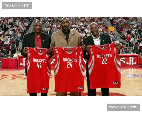 NBA前球员尤特赛文正式加盟火箭G联赛毒蛇队开启新征程 NBA前球员尤特赛文正式加盟火箭G联赛毒蛇队开启新征程